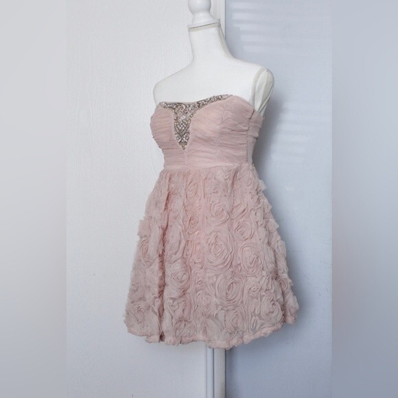 Trixxi Girl light pink strapless babydoll dress - Picture 1 of 5